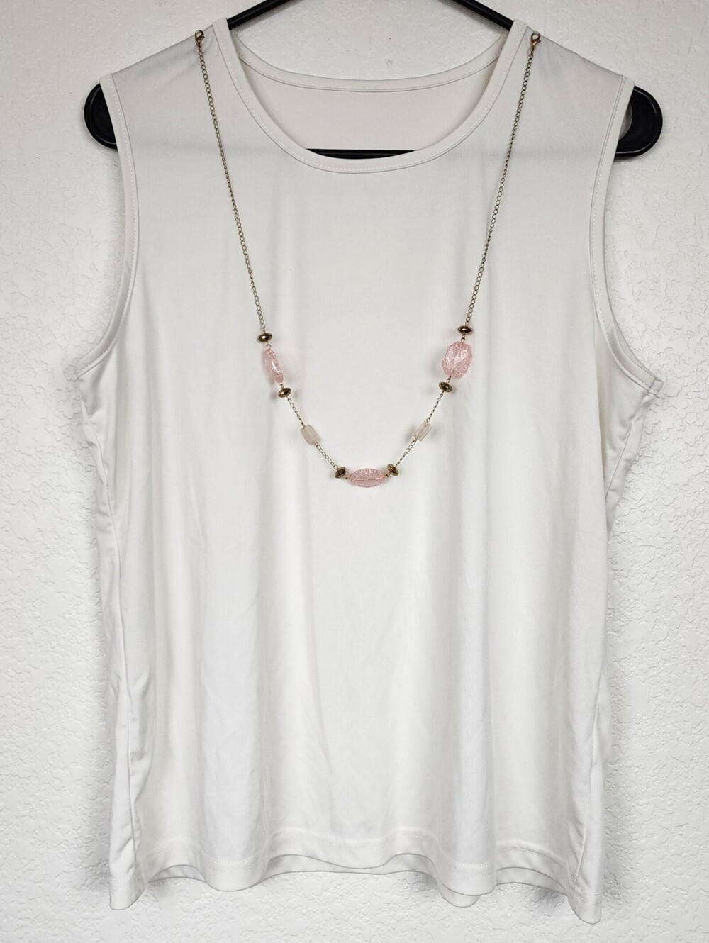 Built-in Necklace White Medium Tank Top Blouse
